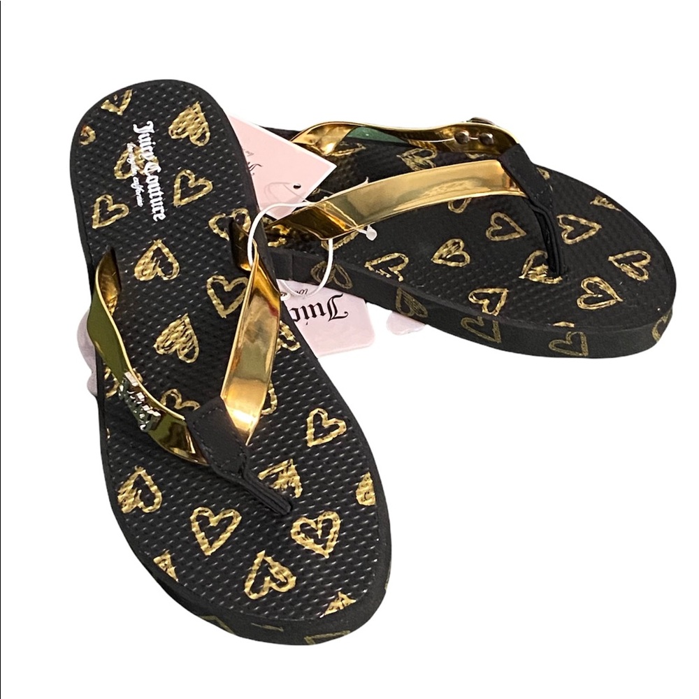 NWT•Juicy Couture “Palmdale” Girls flip flop in black/gold hearts
